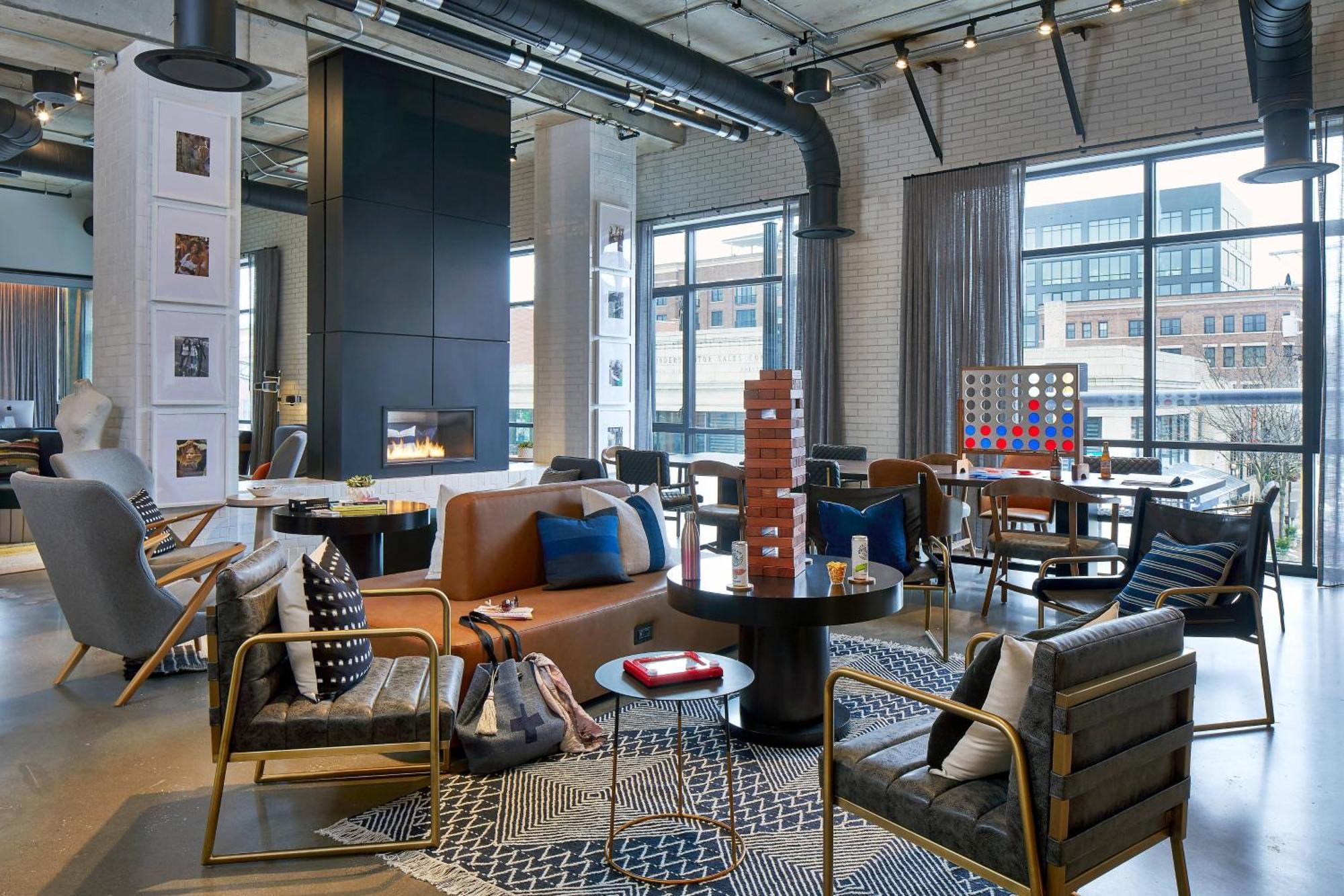 Moxy Columbus Short North Hotel Exterior photo